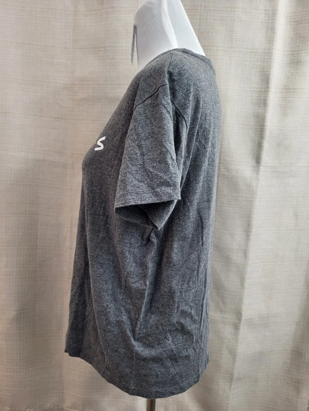 Friends TV Series Women's Graphic Logo Gray T-Shirt Size Large Casual Retro - Picture 2 of 8
